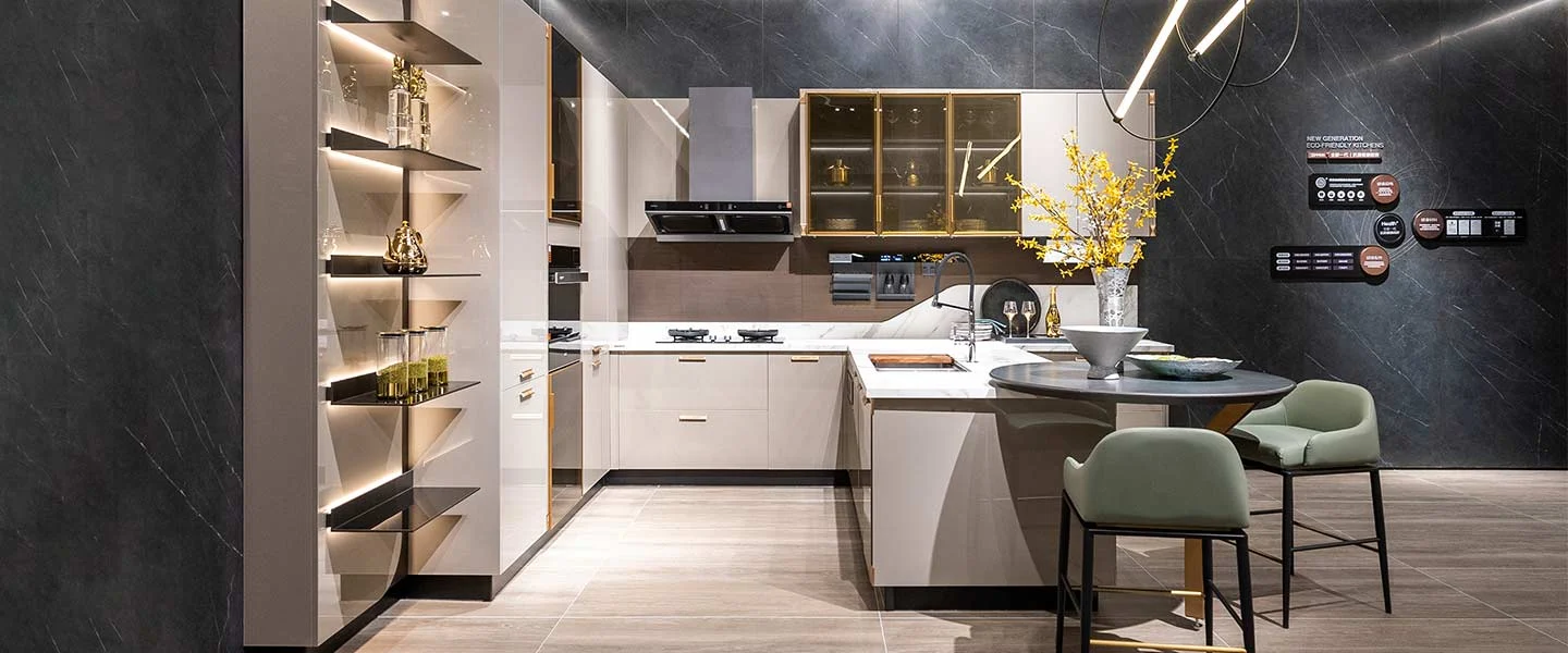Thiết kế thi công Tủ bếp BEIRUT đẹp sơn bóng hiện đại