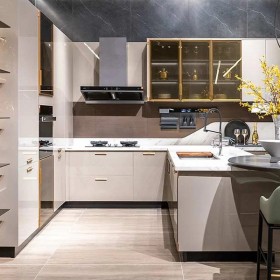 Thiết kế thi công Tủ bếp BEIRUT đẹp sơn bóng hiện đại