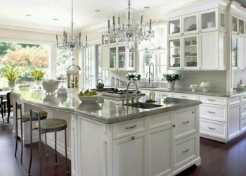Mẫu bàn bếp đá Granite