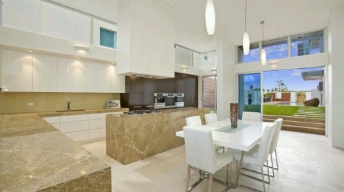 Đá Granite phòng bếp
