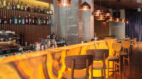 Đá Onyx Phòng Bếp và quầy Bar