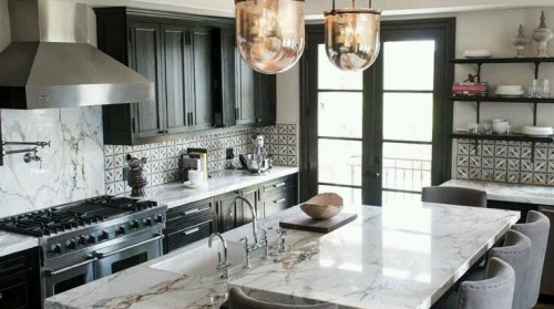 Đá ốp phòng bếp và quầy bar đẹp 03
