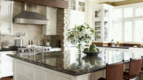Đá ốp phòng bếp và quầy bar đẹp 03